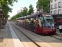  Tramway à l'arrêt dans une station